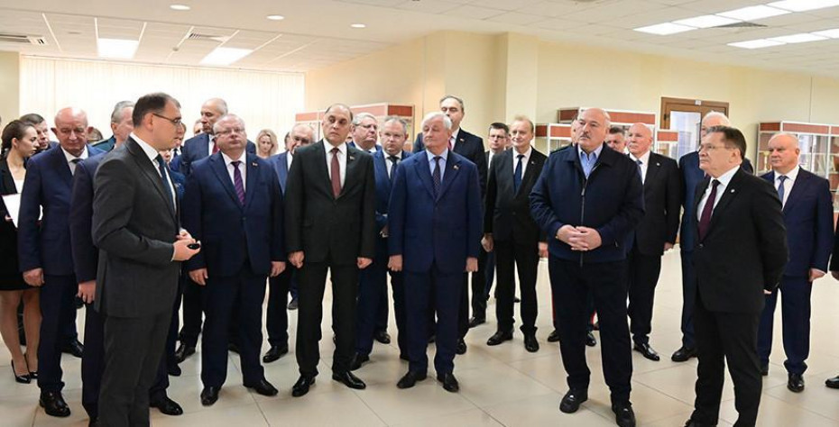 Александр Лукашенко посещает БелАЭС