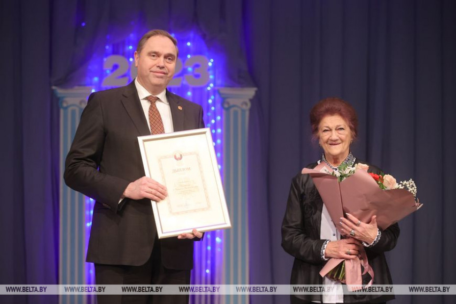 В Гродно состоялась торжественная церемония вручения областной премии имени Александра Дубко 